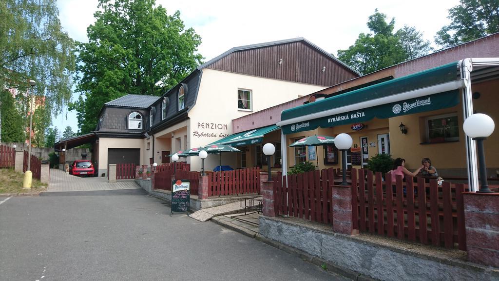 Pension Rybarska Basta Jablonec nad Nisou Buitenkant foto